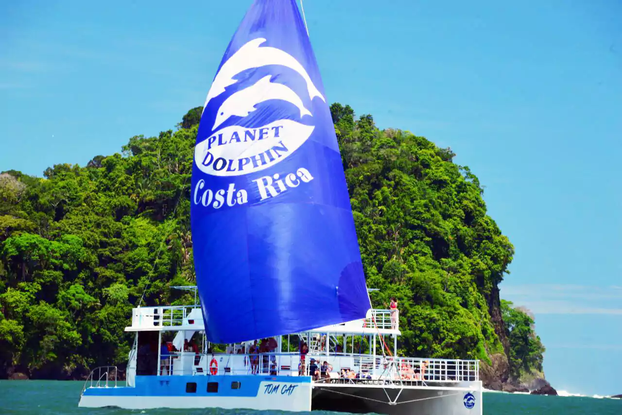 Costa Rica Tours Boat Catamaran Manuel Antonio Spanish Dancer Gallery 001